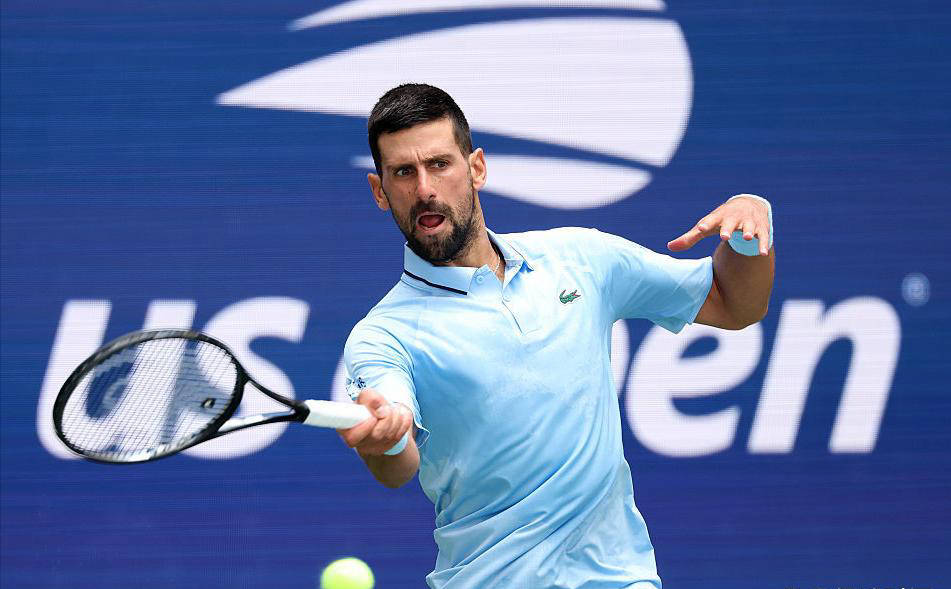 亚博体育在线-出色发挥引发热议！，德约科维奇在西班牙队比赛中出色发挥上演精彩一战-亚博体育在线