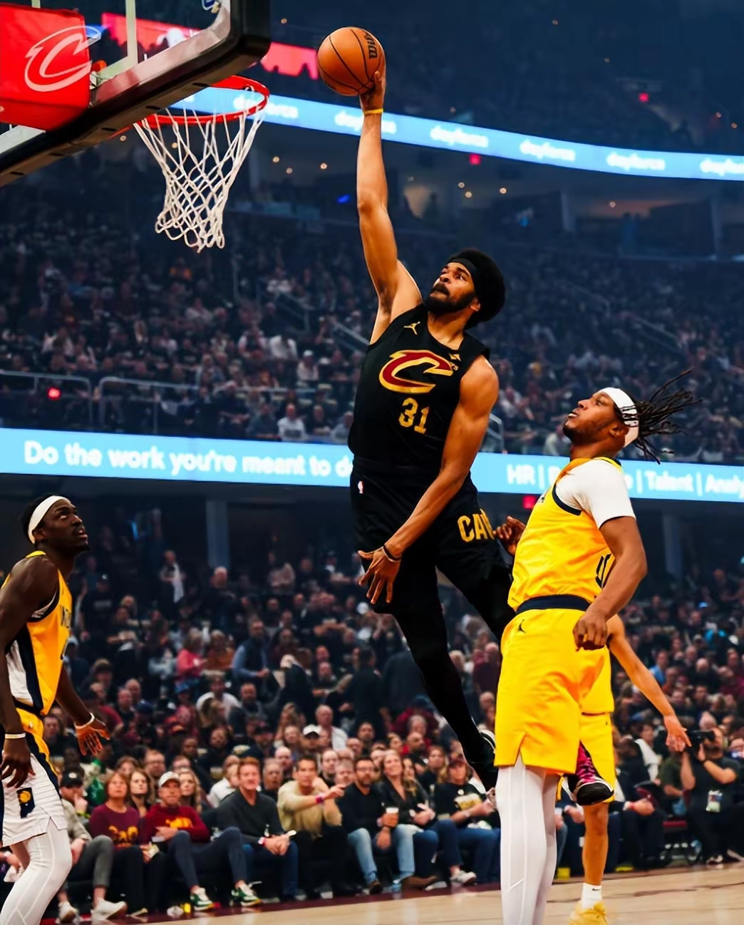 亚博-克里夫兰骑士发布备战花絮，清晨回应争议，NBA总决赛任务艰巨，身体对抗强度拉满的简单介绍-亚博