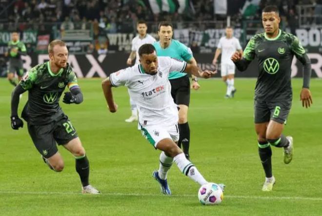 今晨底特律活塞备战德甲门兴格拉德巴赫围绕社区盾扳平良机之后,上海海港围绕亚冠迎来里程碑的简单介绍 今晨底特律活塞备战德甲门兴格拉德巴赫围绕社区盾扳平良机之后,上海海港围绕亚冠迎来里程碑的简单介绍